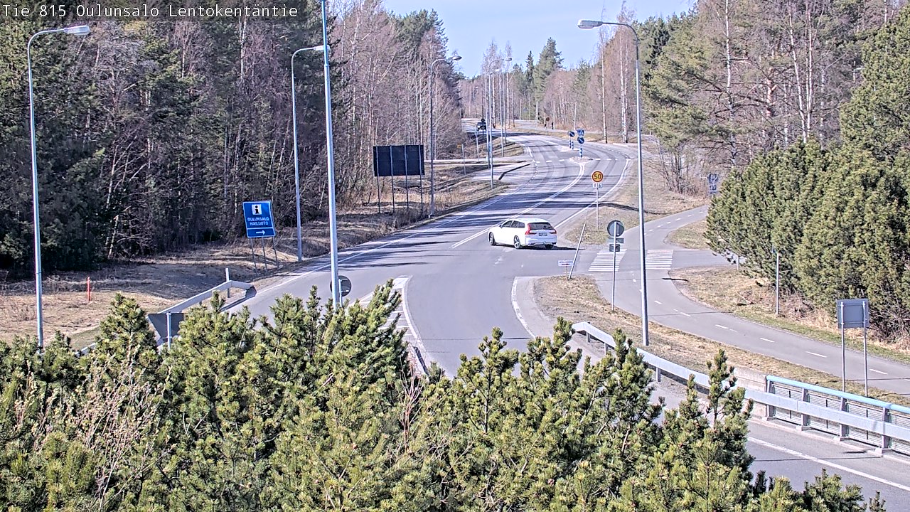 Weather Camera Image Väg 816 Uleåsalo, Lentokentäntie, Oulu, Pohjois-Pohjanmaa