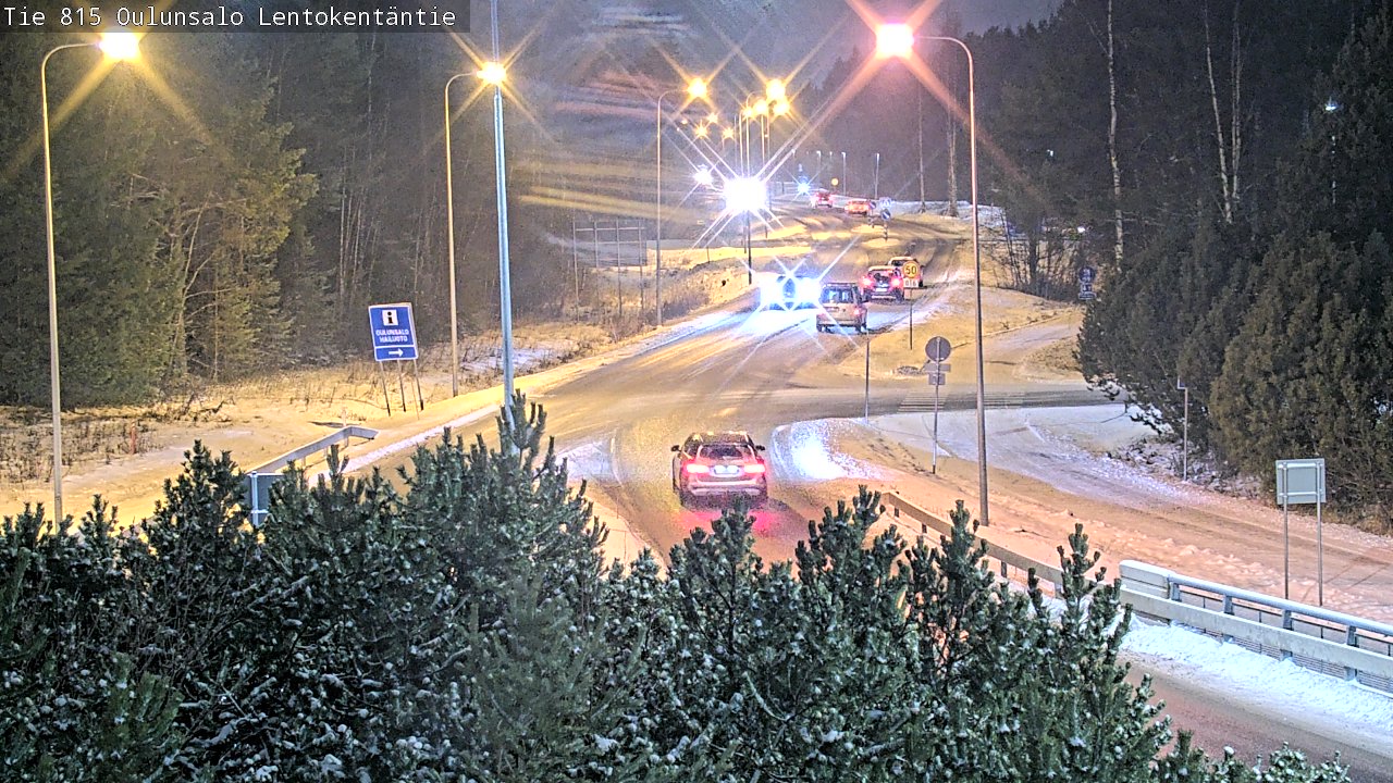 Weather Camera Image Väg 816 Uleåsalo, Lentokentäntie, Oulu, Pohjois-Pohjanmaa