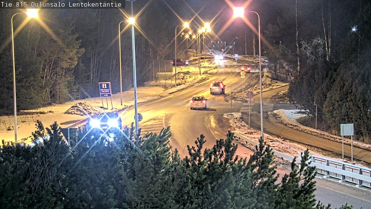 Weather Camera Image Väg 816 Uleåsalo, Lentokentäntie, Oulu, Pohjois-Pohjanmaa