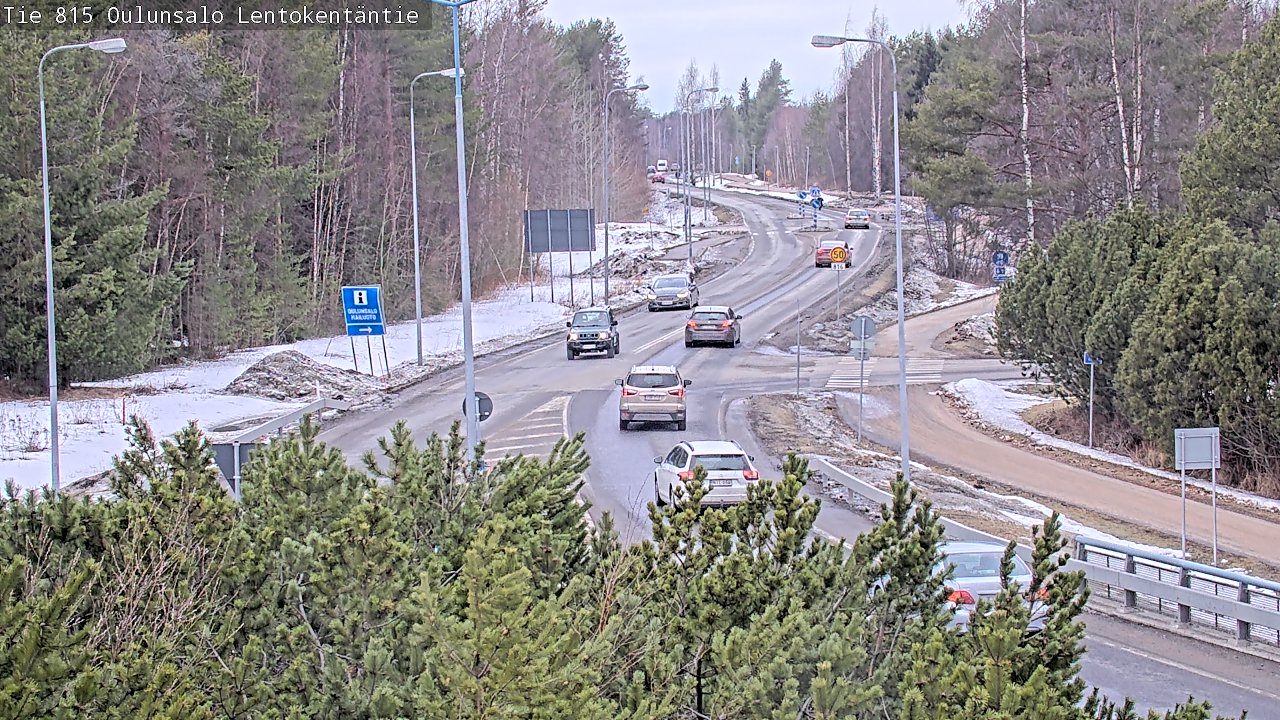 Weather Camera Image Väg 816 Uleåsalo, Lentokentäntie, Oulu, Pohjois-Pohjanmaa