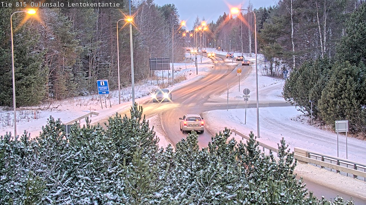 Weather Camera Image Väg 816 Uleåsalo, Lentokentäntie, Oulu, Pohjois-Pohjanmaa