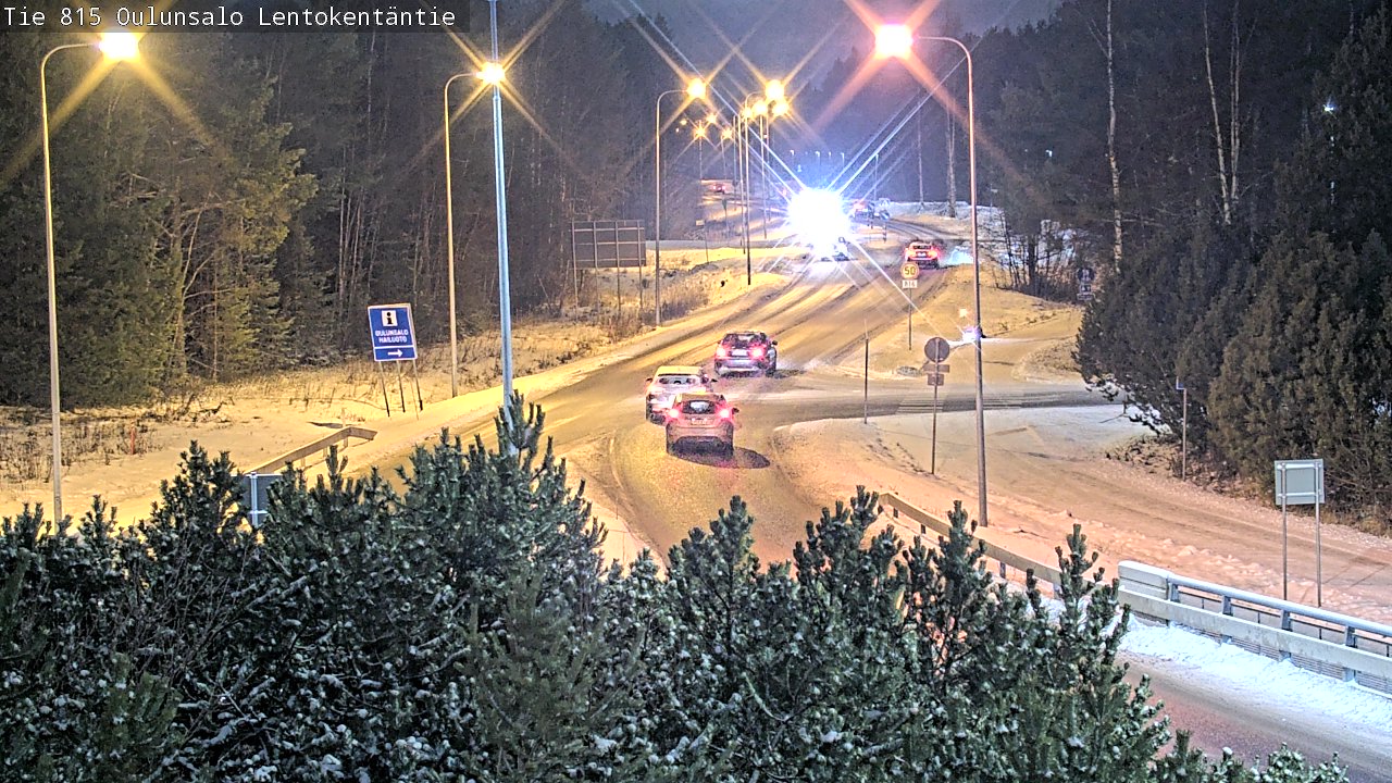 Weather Camera Image Väg 816 Uleåsalo, Lentokentäntie, Oulu, Pohjois-Pohjanmaa