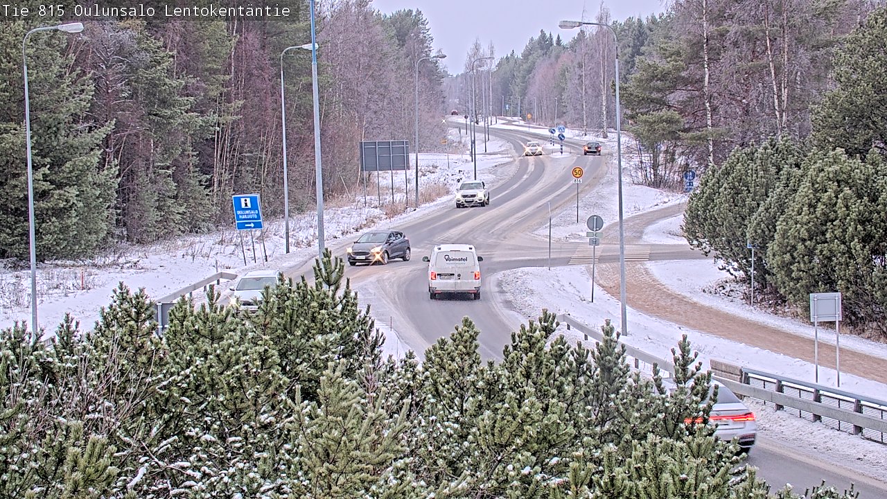 Weather Camera Image Väg 816 Uleåsalo, Lentokentäntie, Oulu, Pohjois-Pohjanmaa