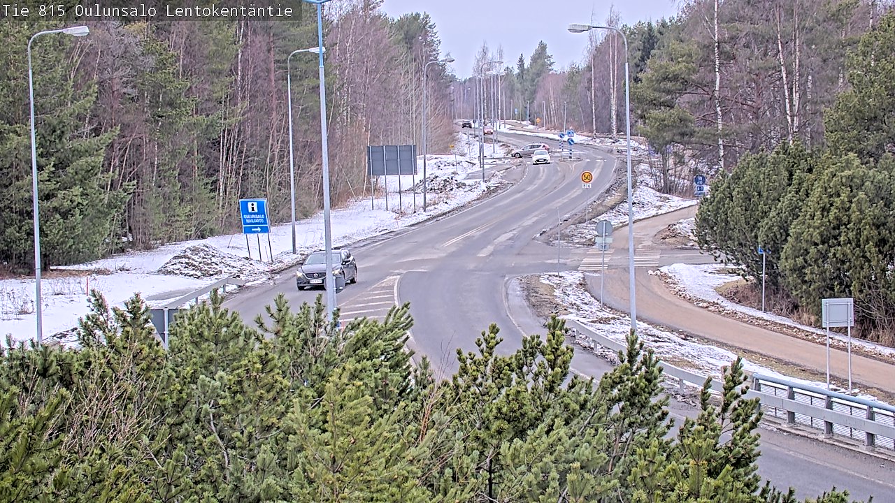 Weather Camera Image Väg 816 Uleåsalo, Lentokentäntie, Oulu, Pohjois-Pohjanmaa