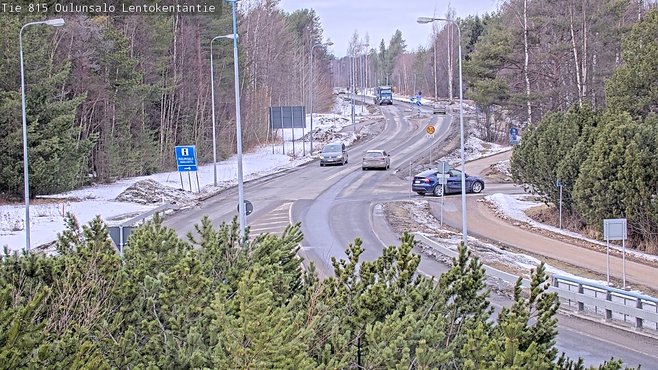 Weather Camera Image Väg 816 Uleåsalo, Lentokentäntie, Oulu, Pohjois-Pohjanmaa