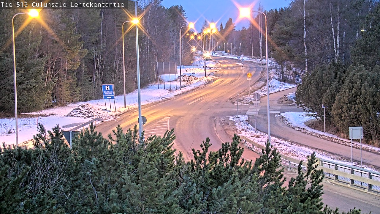 Weather Camera Image Väg 816 Uleåsalo, Lentokentäntie, Oulu, Pohjois-Pohjanmaa