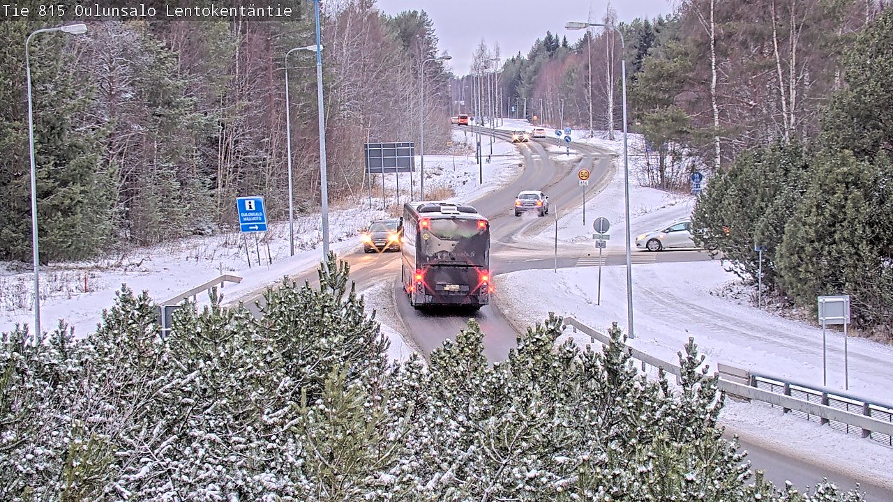 Weather Camera Image Väg 816 Uleåsalo, Lentokentäntie, Oulu, Pohjois-Pohjanmaa