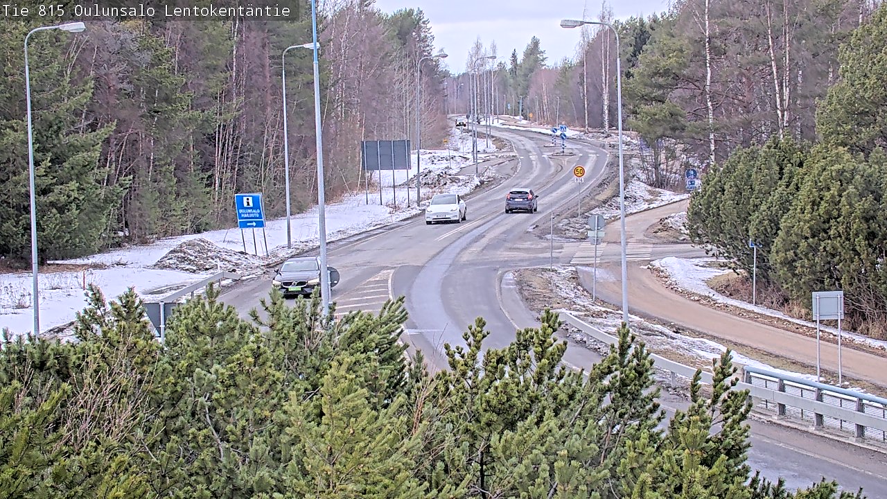 Weather Camera Image Väg 816 Uleåsalo, Lentokentäntie, Oulu, Pohjois-Pohjanmaa