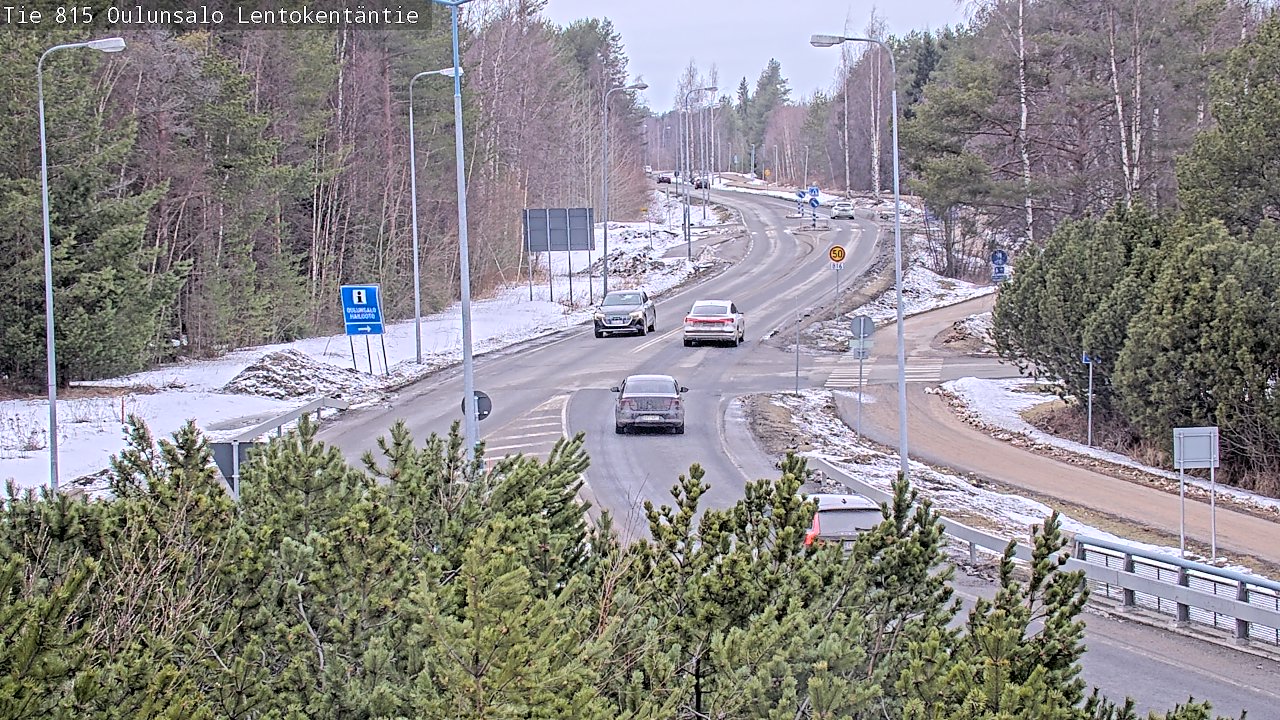 Weather Camera Image Väg 816 Uleåsalo, Lentokentäntie, Oulu, Pohjois-Pohjanmaa