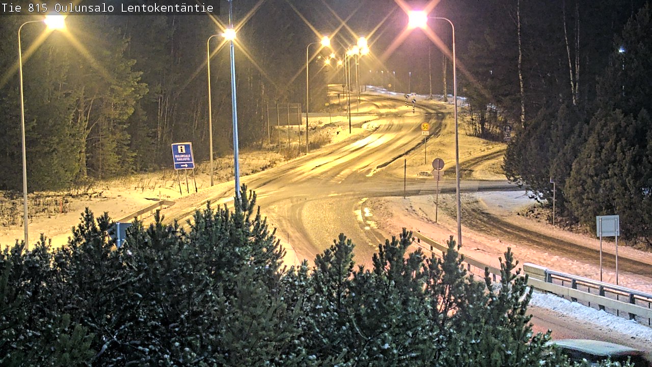 Weather Camera Image Väg 816 Uleåsalo, Lentokentäntie, Oulu, Pohjois-Pohjanmaa
