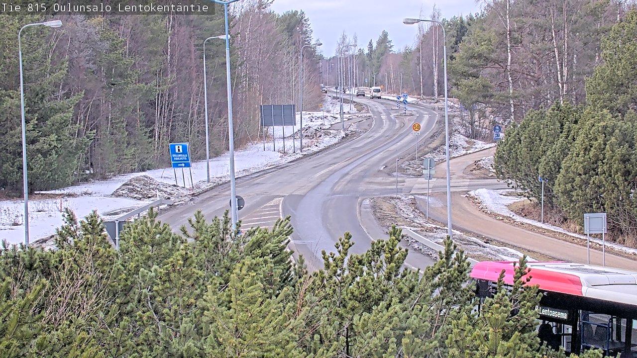 Weather Camera Image Väg 816 Uleåsalo, Lentokentäntie, Oulu, Pohjois-Pohjanmaa