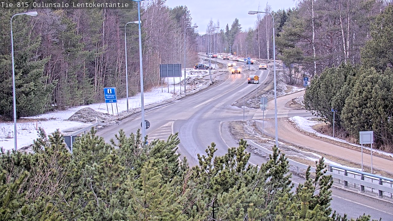 Weather Camera Image Väg 816 Uleåsalo, Lentokentäntie, Oulu, Pohjois-Pohjanmaa