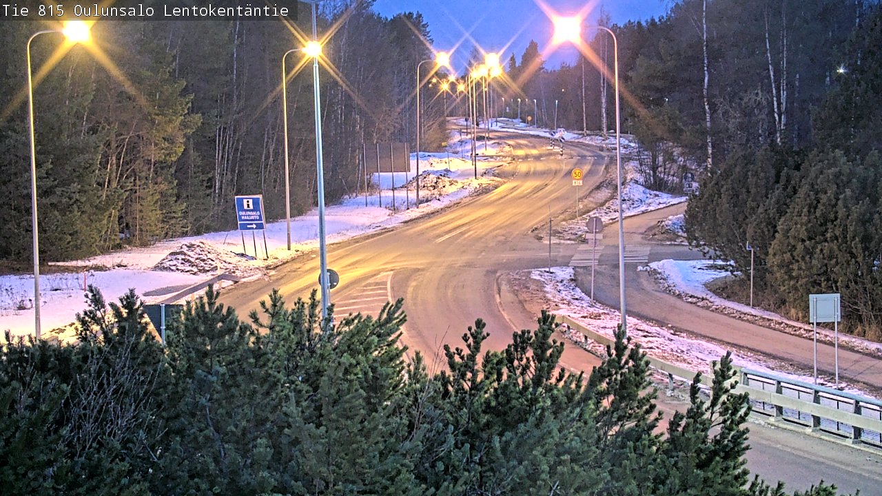 Weather Camera Image Väg 816 Uleåsalo, Lentokentäntie, Oulu, Pohjois-Pohjanmaa