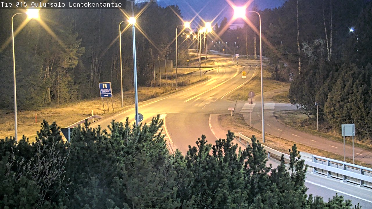 Weather Camera Image Väg 816 Uleåsalo, Lentokentäntie, Oulu, Pohjois-Pohjanmaa
