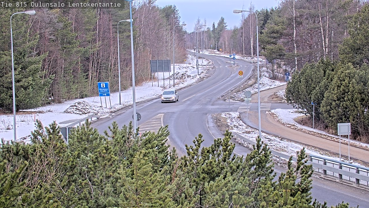 Weather Camera Image Väg 816 Uleåsalo, Lentokentäntie, Oulu, Pohjois-Pohjanmaa