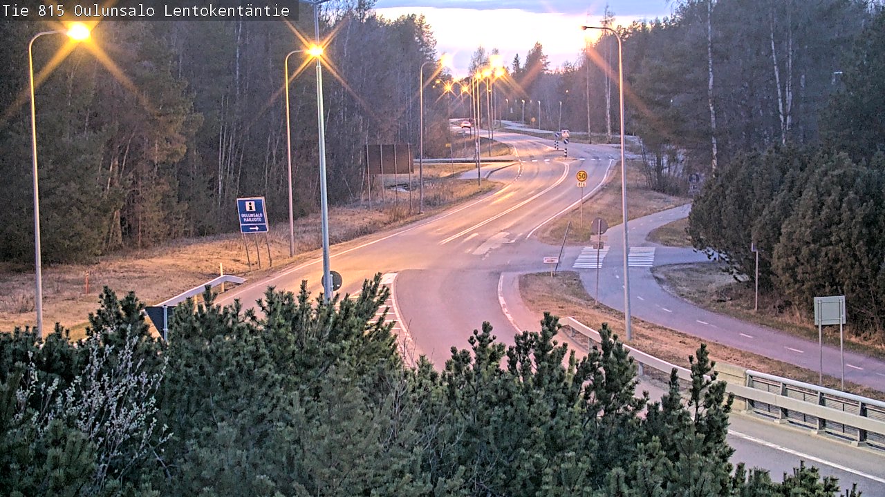 Weather Camera Image Väg 816 Uleåsalo, Lentokentäntie, Oulu, Pohjois-Pohjanmaa