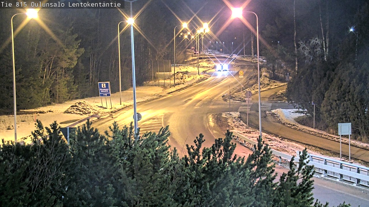 Weather Camera Image Väg 816 Uleåsalo, Lentokentäntie, Oulu, Pohjois-Pohjanmaa