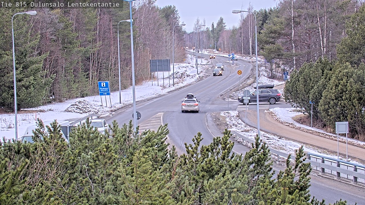Weather Camera Image Väg 816 Uleåsalo, Lentokentäntie, Oulu, Pohjois-Pohjanmaa