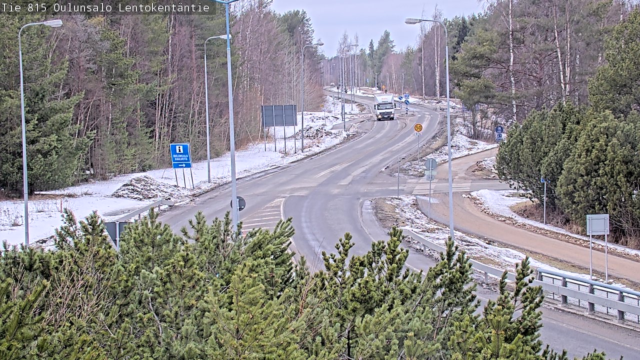 Weather Camera Image Väg 816 Uleåsalo, Lentokentäntie, Oulu, Pohjois-Pohjanmaa