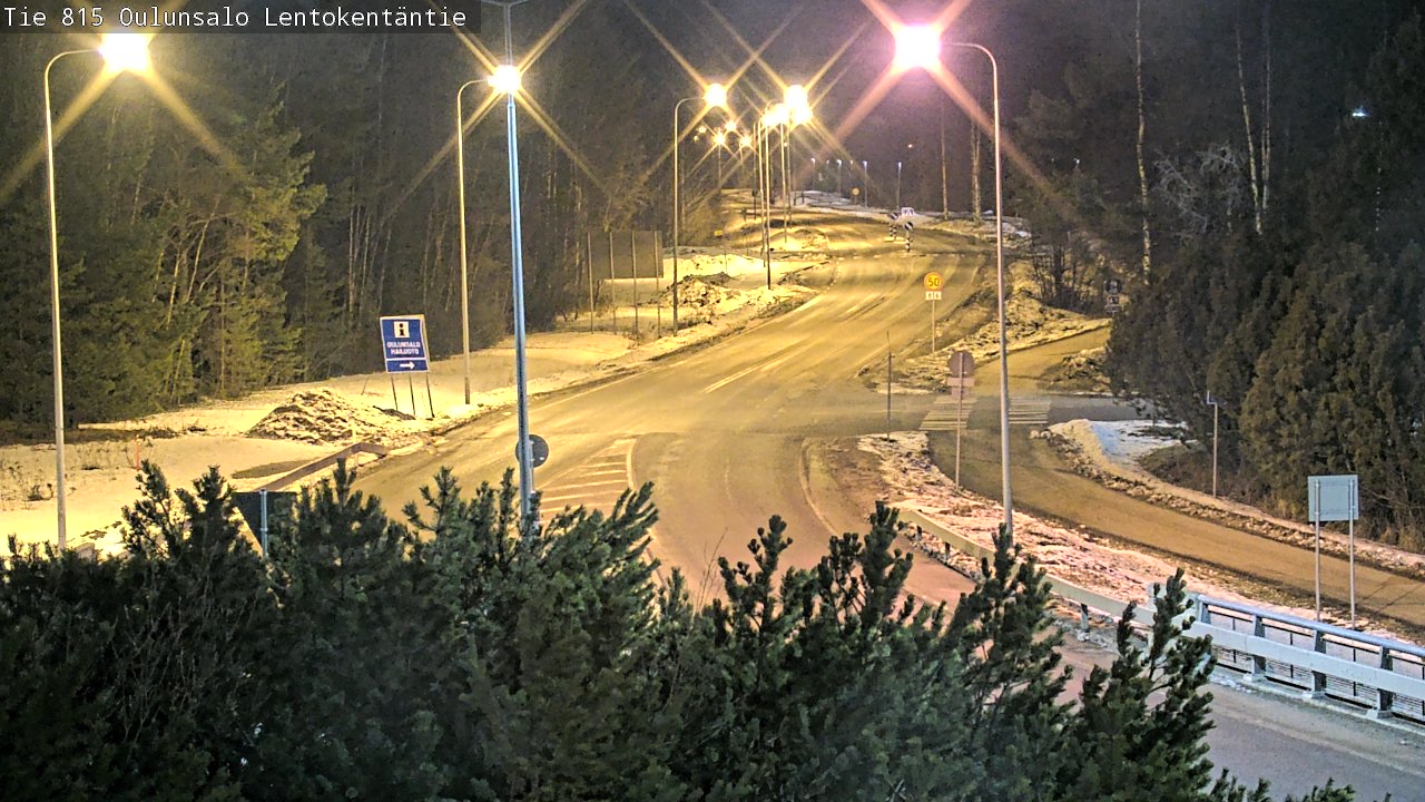 Weather Camera Image Väg 816 Uleåsalo, Lentokentäntie, Oulu, Pohjois-Pohjanmaa