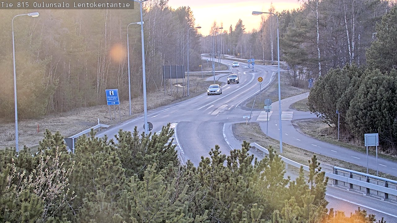 Weather Camera Image Väg 816 Uleåsalo, Lentokentäntie, Oulu, Pohjois-Pohjanmaa