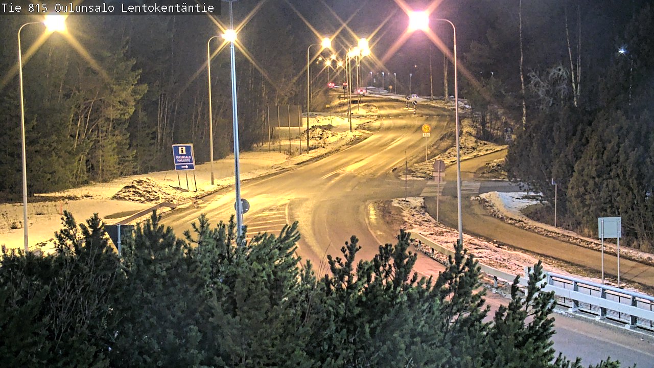 Weather Camera Image Väg 816 Uleåsalo, Lentokentäntie, Oulu, Pohjois-Pohjanmaa