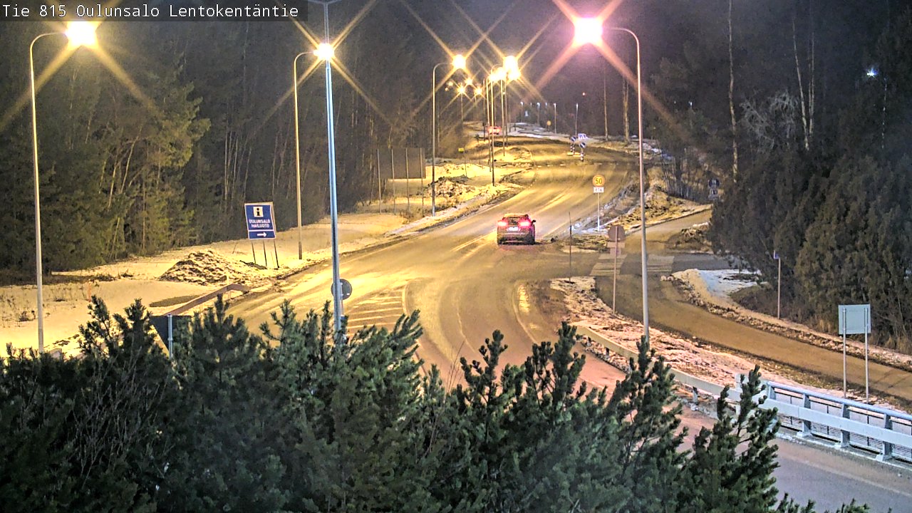 Weather Camera Image Väg 816 Uleåsalo, Lentokentäntie, Oulu, Pohjois-Pohjanmaa