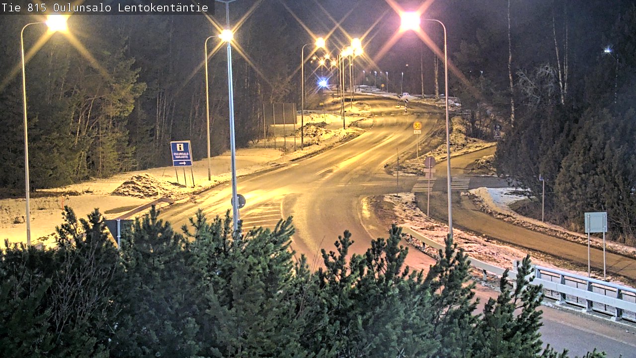 Weather Camera Image Väg 816 Uleåsalo, Lentokentäntie, Oulu, Pohjois-Pohjanmaa