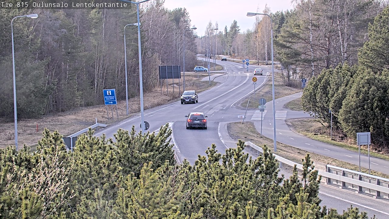 Weather Camera Image Väg 816 Uleåsalo, Lentokentäntie, Oulu, Pohjois-Pohjanmaa