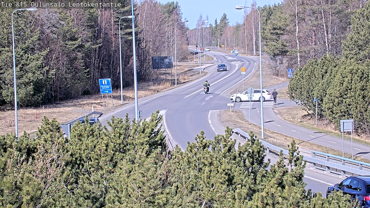 Weather Camera Image Väg 816 Uleåsalo, Lentokentäntie, Oulu, Pohjois-Pohjanmaa