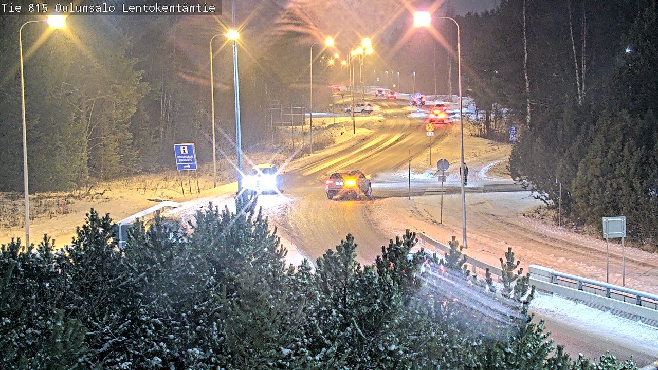 Weather Camera Image Väg 816 Uleåsalo, Lentokentäntie, Oulu, Pohjois-Pohjanmaa