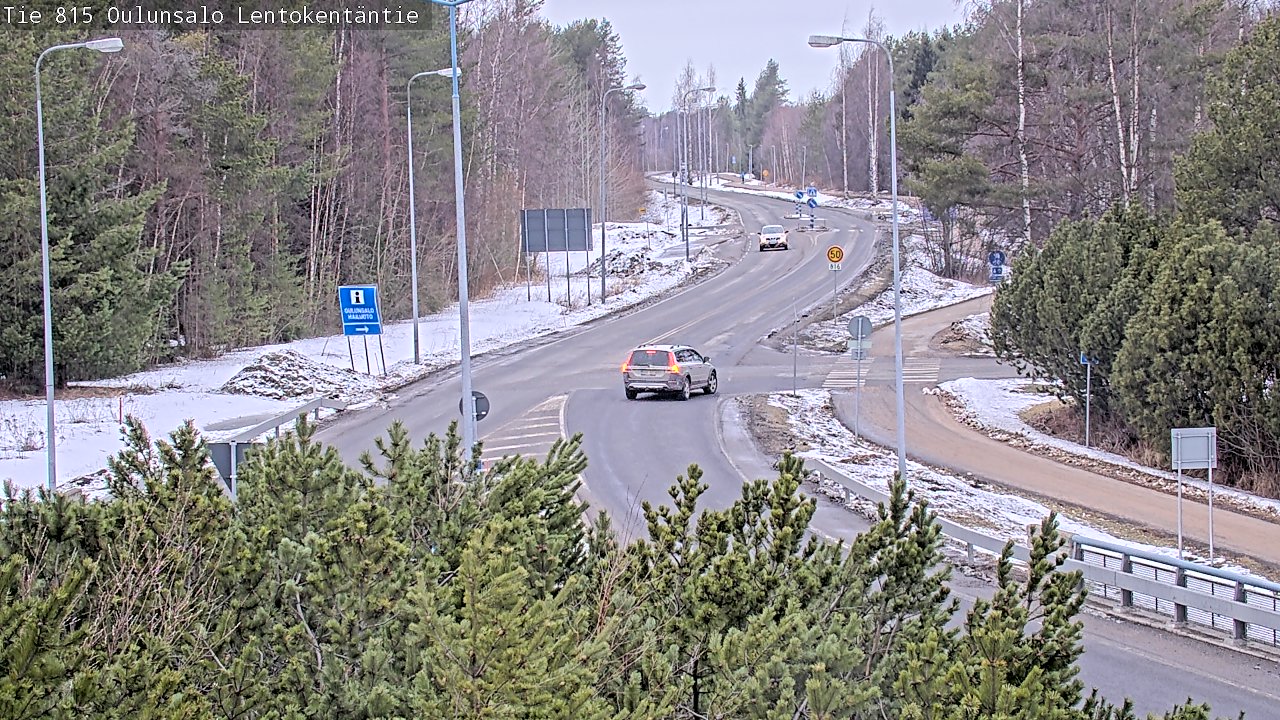 Weather Camera Image Väg 816 Uleåsalo, Lentokentäntie, Oulu, Pohjois-Pohjanmaa