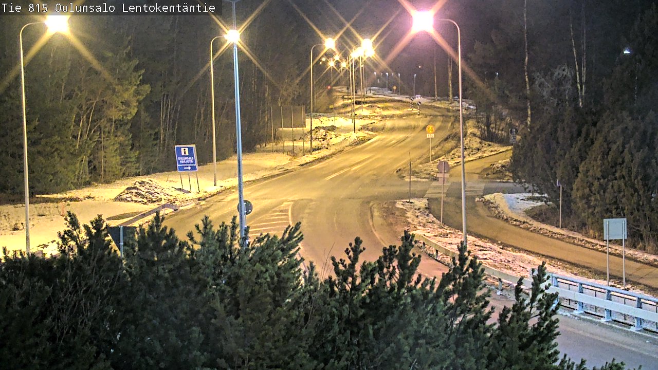 Weather Camera Image Väg 816 Uleåsalo, Lentokentäntie, Oulu, Pohjois-Pohjanmaa