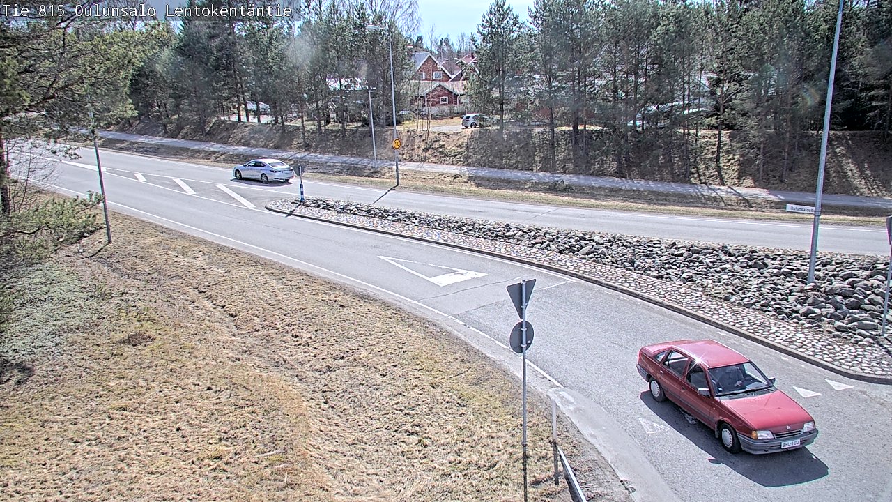 Weather Camera Image Väg 816 Uleåsalo, Lentokentäntie, Oulu, Pohjois-Pohjanmaa