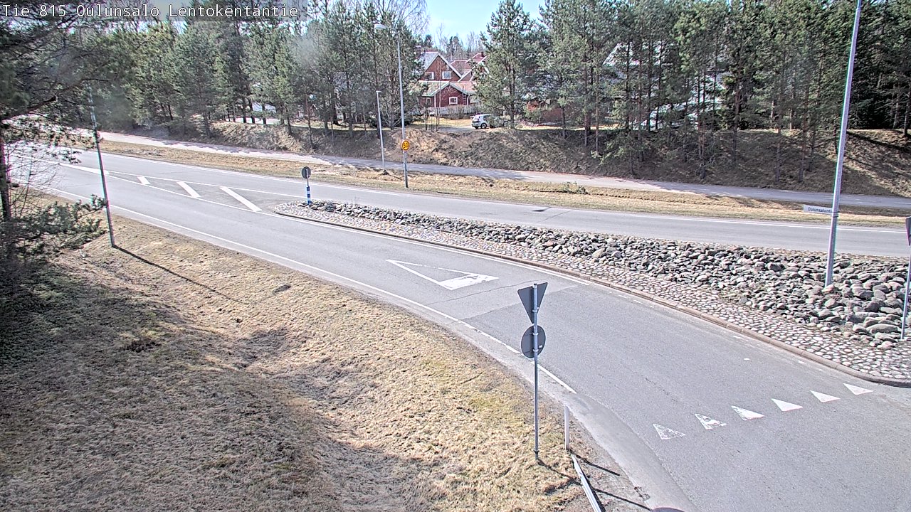 Weather Camera Image Väg 816 Uleåsalo, Lentokentäntie, Oulu, Pohjois-Pohjanmaa