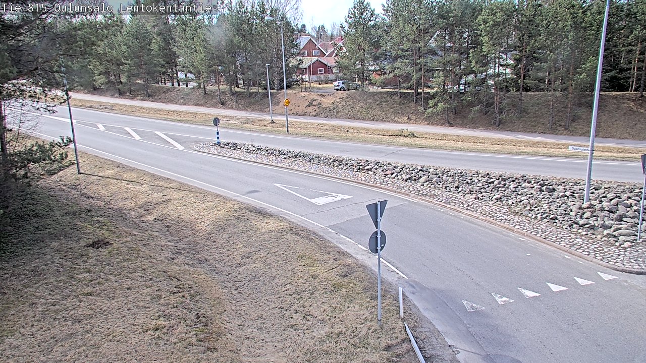 Weather Camera Image Väg 816 Uleåsalo, Lentokentäntie, Oulu, Pohjois-Pohjanmaa