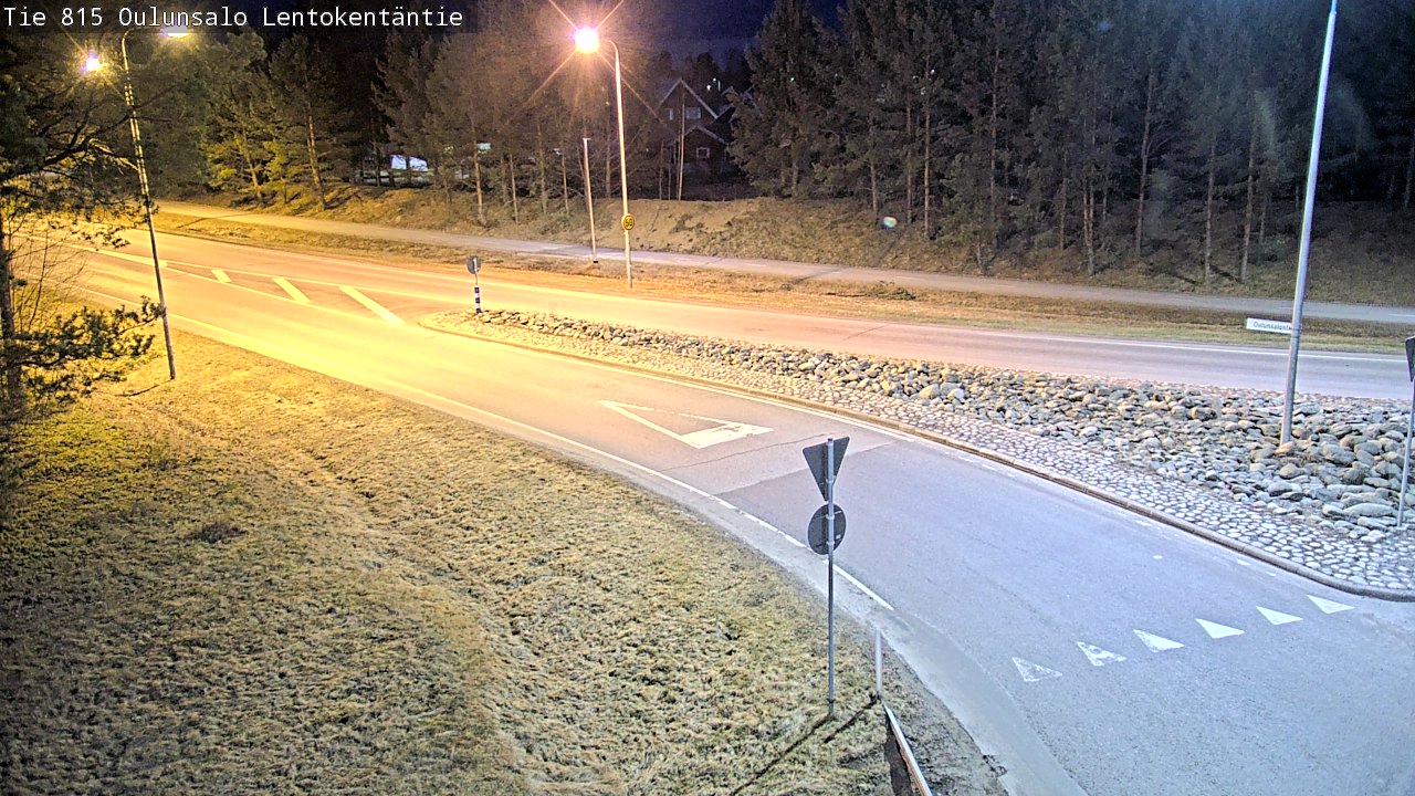 Weather Camera Image Road 816 Oulunsalo, Lentokentäntie, Oulu, Pohjois-Pohjanmaa
