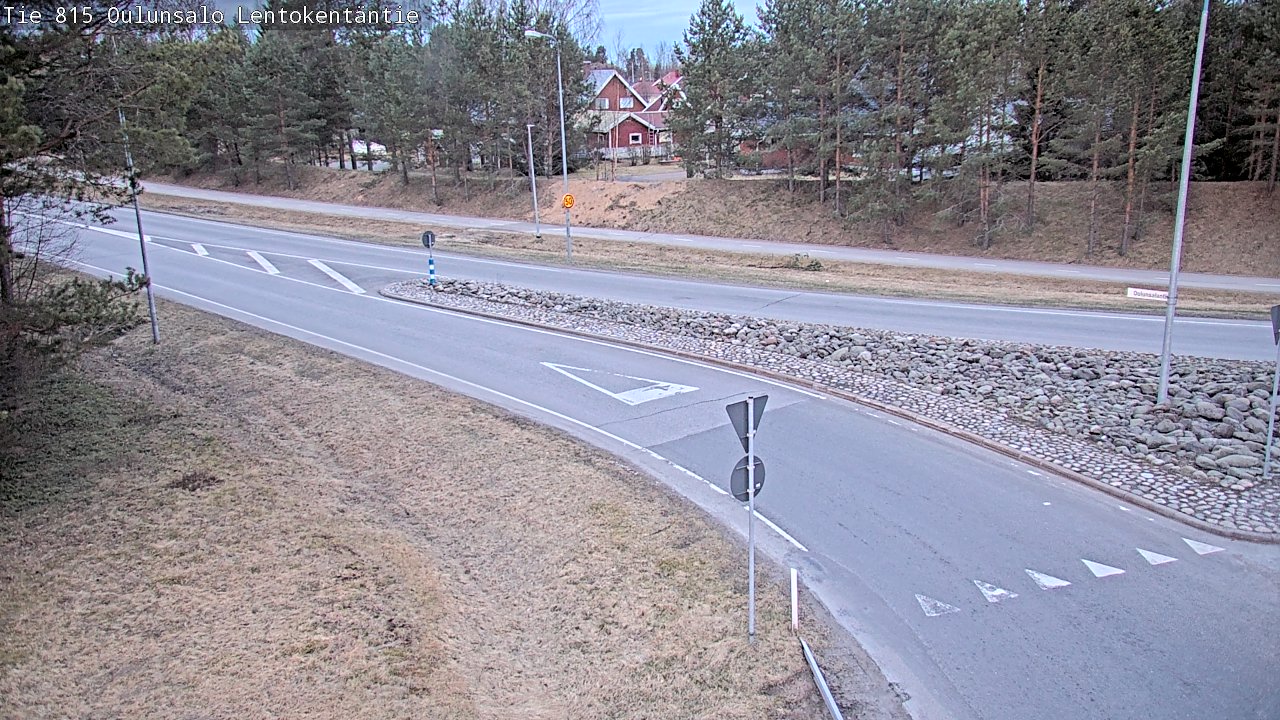 Weather Camera Image Road 816 Oulunsalo, Lentokentäntie, Oulu, Pohjois-Pohjanmaa