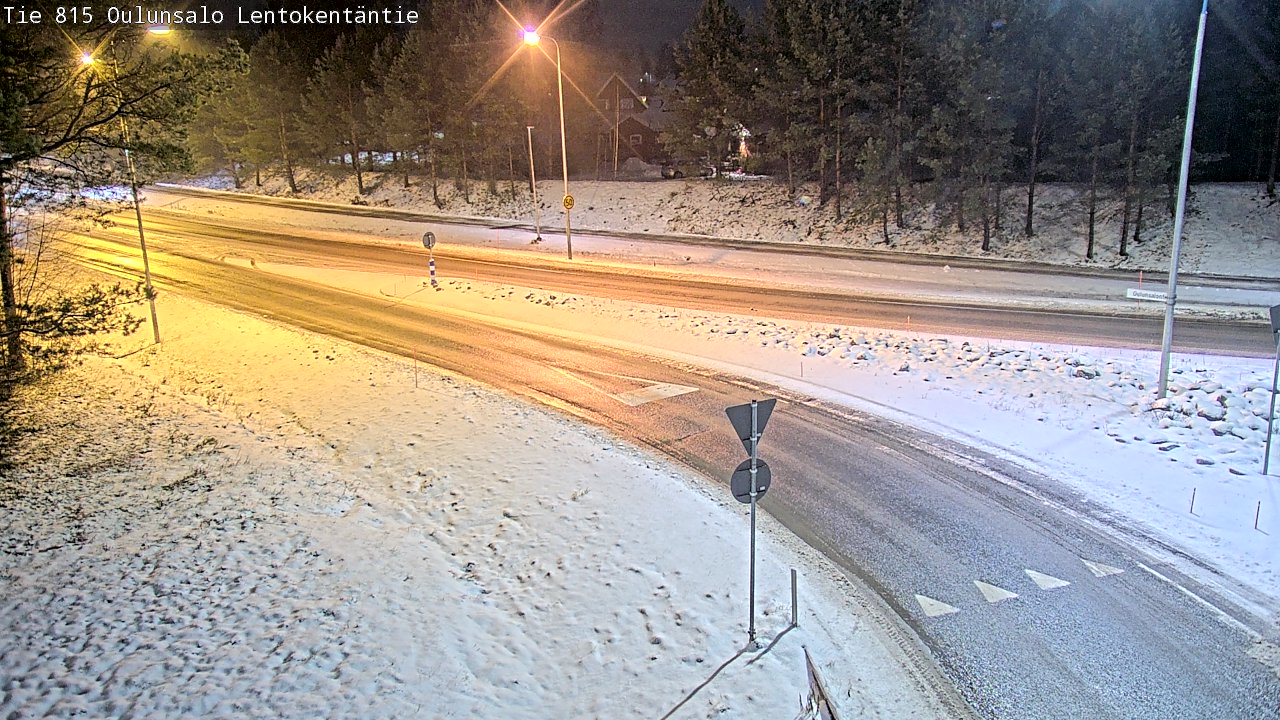 Weather Camera Image Road 816 Oulunsalo, Lentokentäntie, Oulu, Pohjois-Pohjanmaa