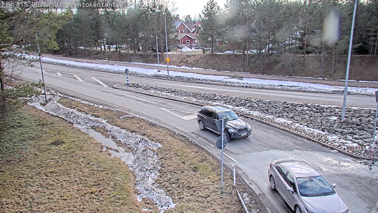 Weather Camera Image Väg 816 Uleåsalo, Lentokentäntie, Oulu, Pohjois-Pohjanmaa