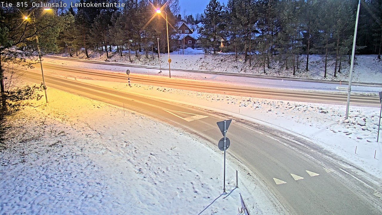 Weather Camera Image Road 816 Oulunsalo, Lentokentäntie, Oulu, Pohjois-Pohjanmaa