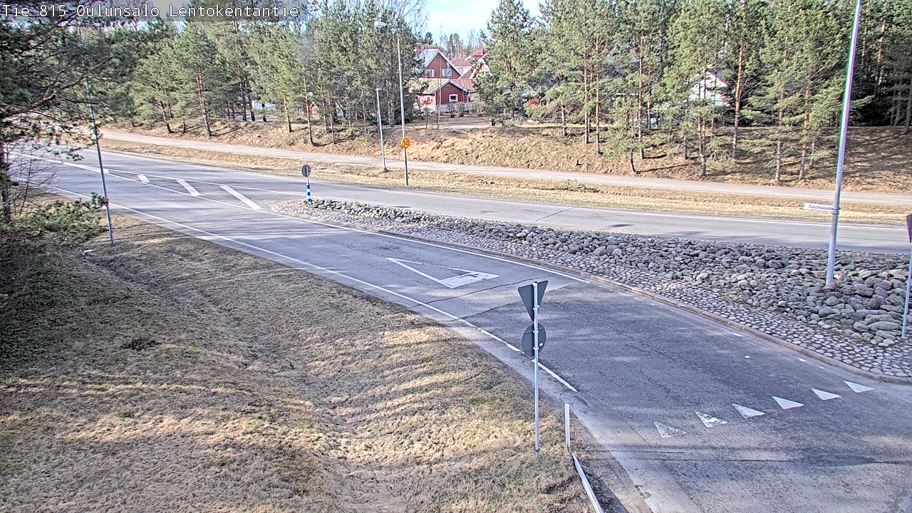 Weather Camera Image Väg 816 Uleåsalo, Lentokentäntie, Oulu, Pohjois-Pohjanmaa