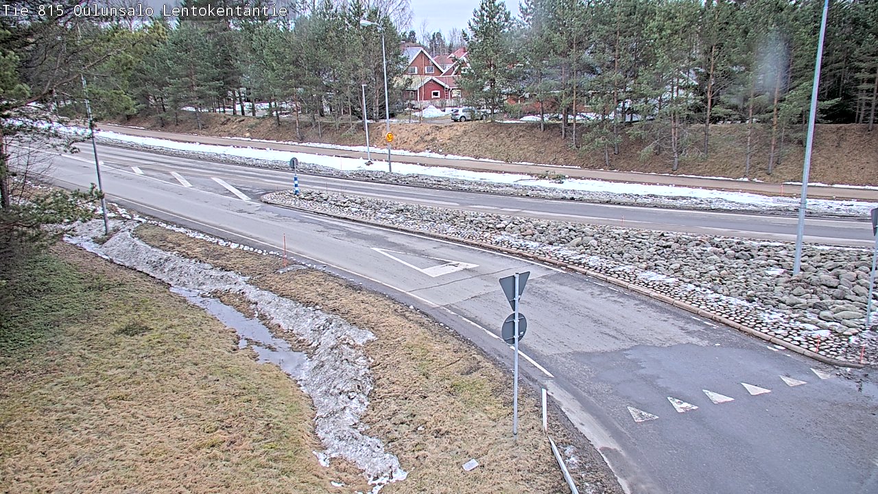 Weather Camera Image Väg 816 Uleåsalo, Lentokentäntie, Oulu, Pohjois-Pohjanmaa