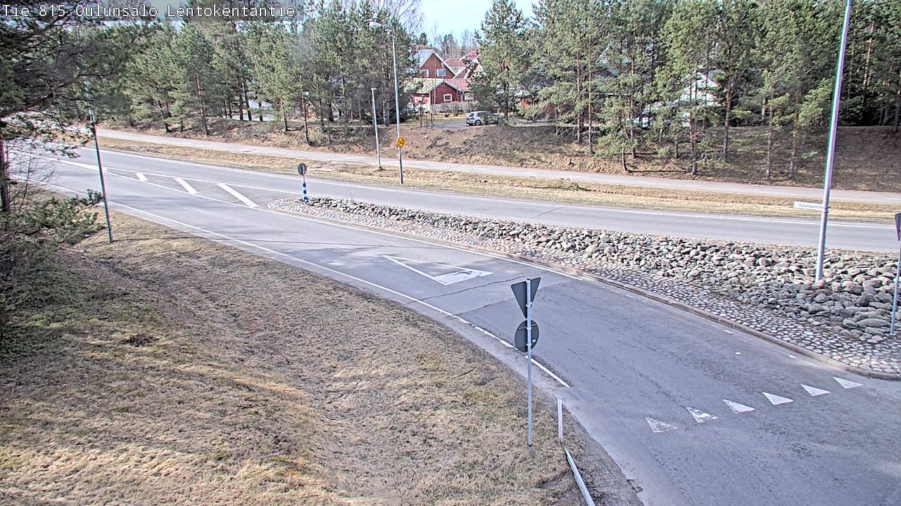 Weather Camera Image Väg 816 Uleåsalo, Lentokentäntie, Oulu, Pohjois-Pohjanmaa