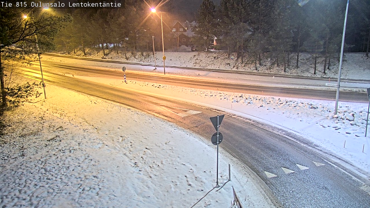 Weather Camera Image Road 816 Oulunsalo, Lentokentäntie, Oulu, Pohjois-Pohjanmaa