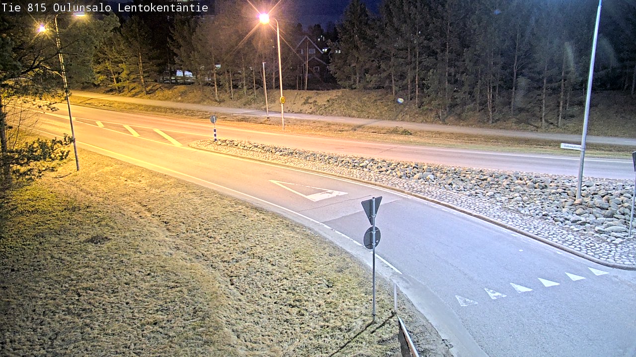 Weather Camera Image Road 816 Oulunsalo, Lentokentäntie, Oulu, Pohjois-Pohjanmaa