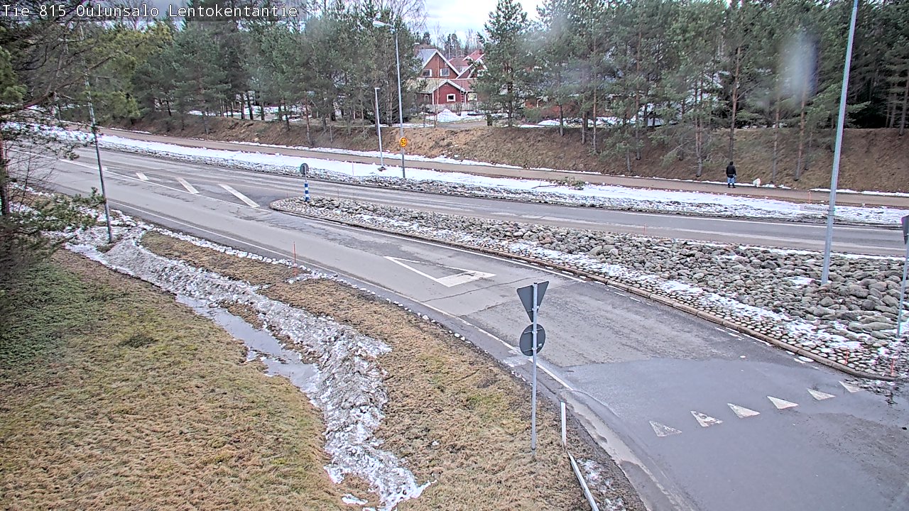 Weather Camera Image Väg 816 Uleåsalo, Lentokentäntie, Oulu, Pohjois-Pohjanmaa