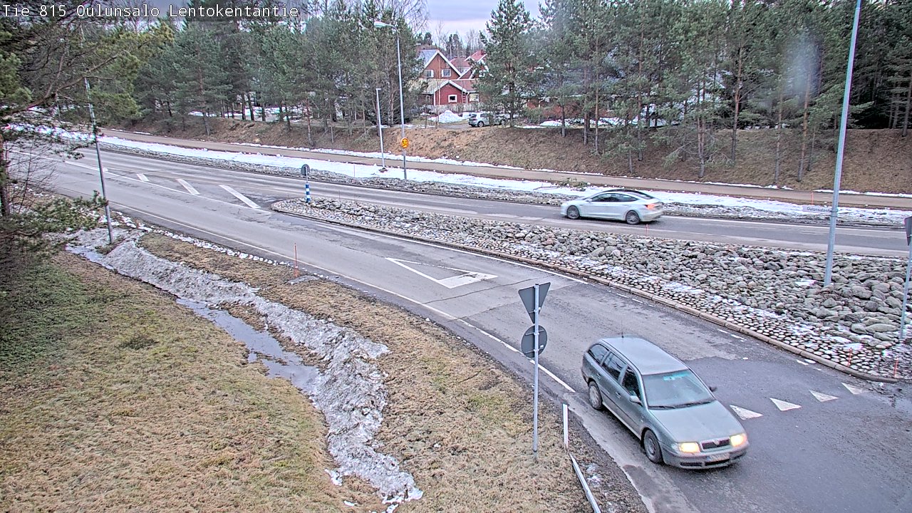 Weather Camera Image Väg 816 Uleåsalo, Lentokentäntie, Oulu, Pohjois-Pohjanmaa