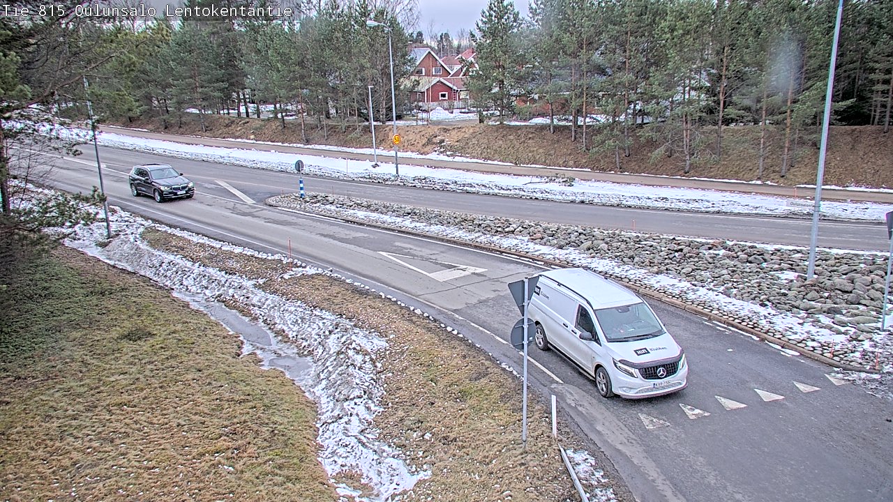 Weather Camera Image Väg 816 Uleåsalo, Lentokentäntie, Oulu, Pohjois-Pohjanmaa