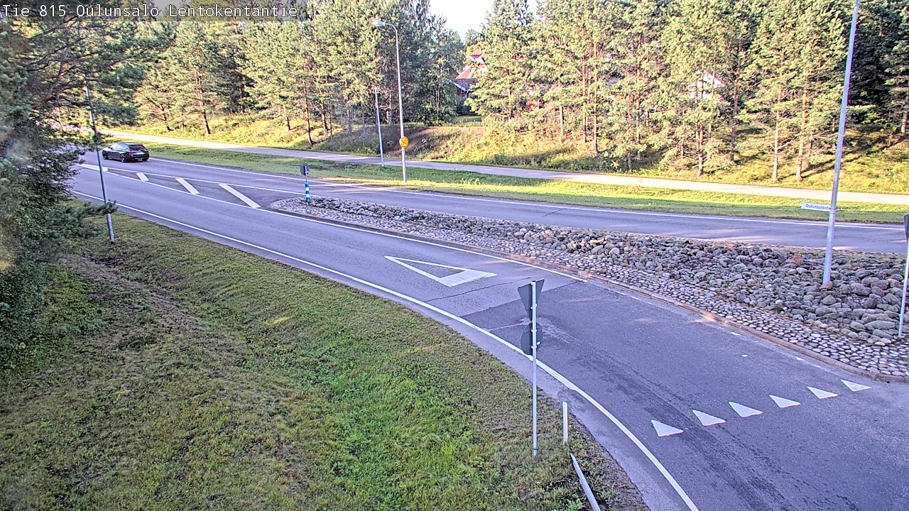 Weather Camera Image Road 816 Oulunsalo, Lentokentäntie, Oulu, Pohjois-Pohjanmaa